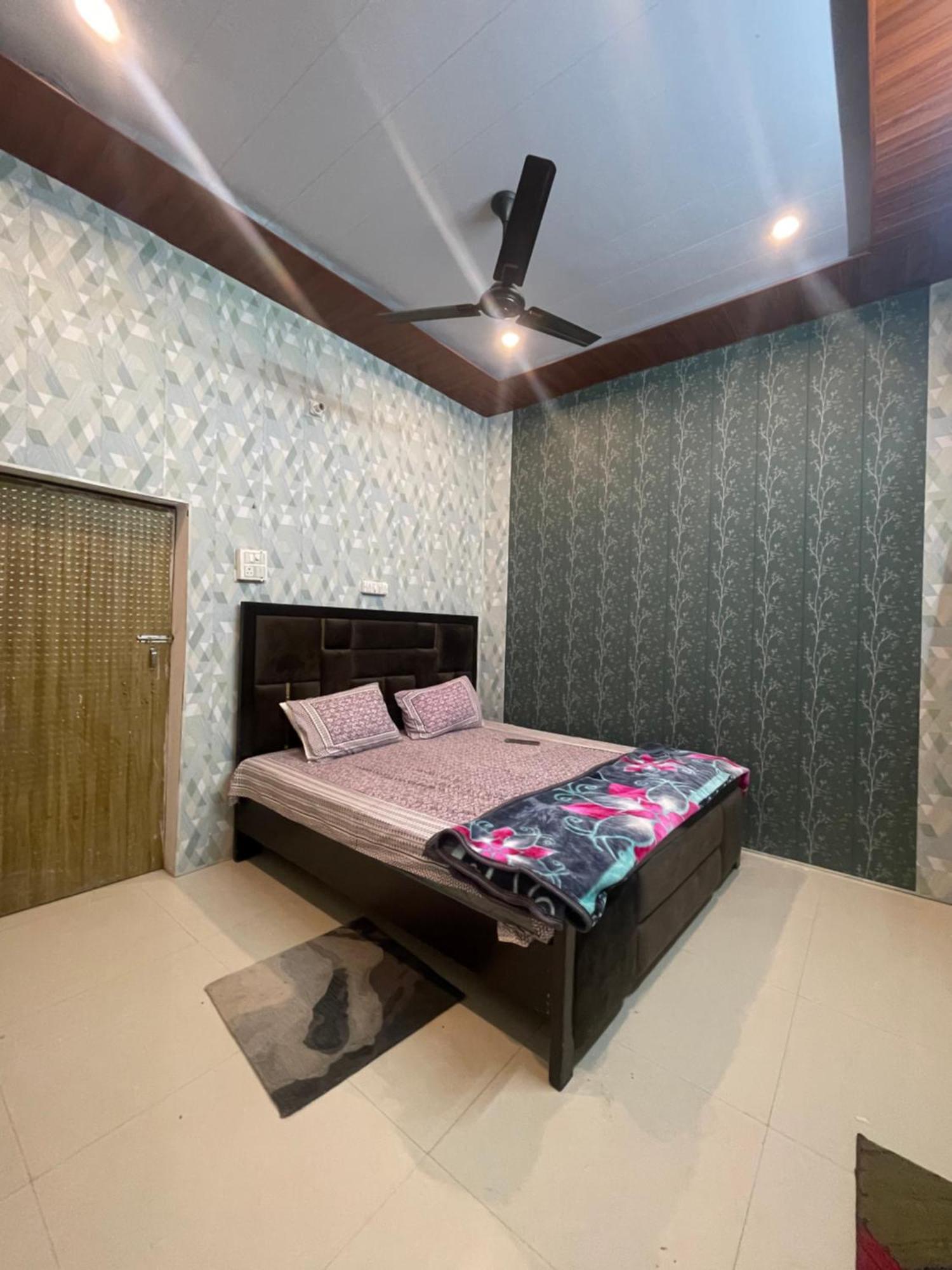 Swastik Home Stay Ravindpuri Varanasi Exterior foto